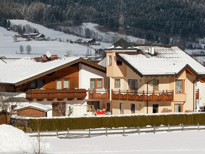 Modern Apartment Near Ski Area In Salzburger
