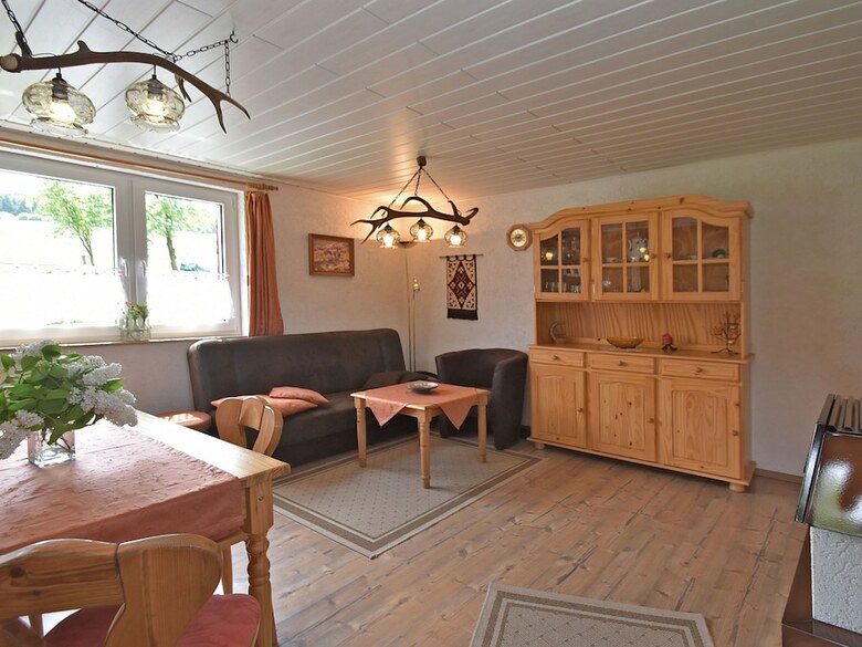 Snug Holiday Home In Altenfeld With Private Terrace