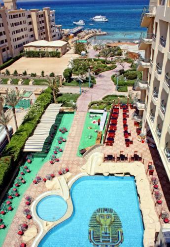 Hotel King Tut Aqua Park Beach Resort