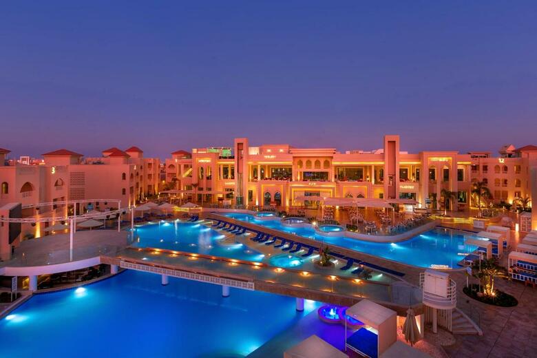 Hotel Sea World Resort (formerly - Aqua Blu Resort)