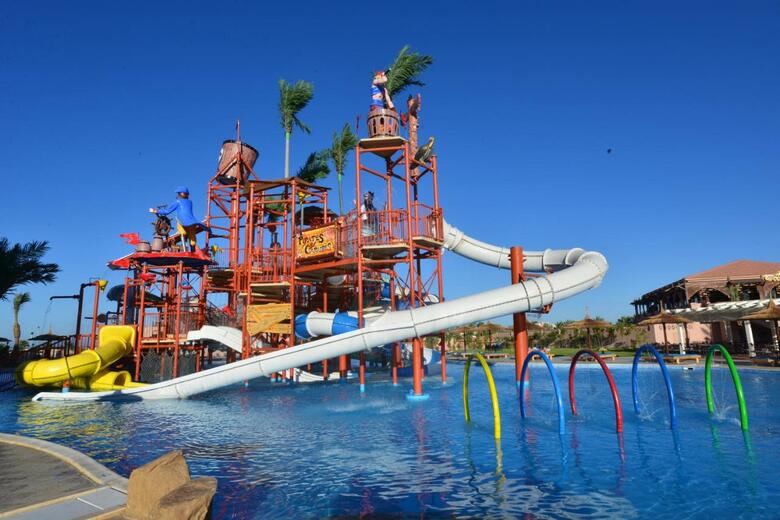 Hotel Sea World Resort (formerly - Aqua Blu Resort)