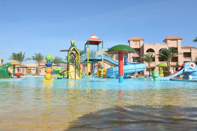 Hotel Sea World Resort (formerly - Aqua Blu Resort)