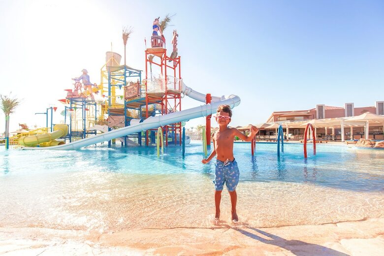 Hotel Sea World Resort (formerly - Aqua Blu Resort)