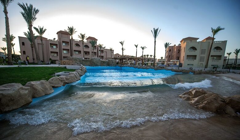 Hotel Sea World Resort (formerly - Aqua Blu Resort)