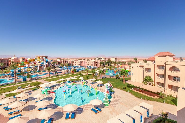 Hotel Sea World Resort (formerly - Aqua Blu Resort)