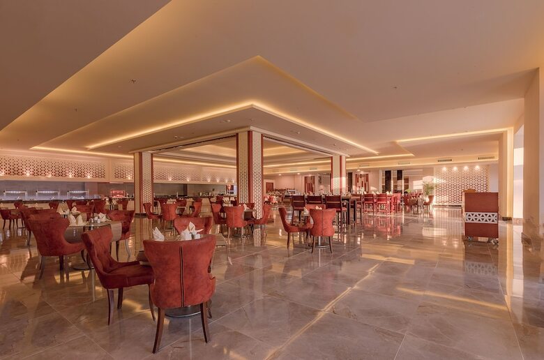 Hotel Sea World Resort (formerly - Aqua Blu Resort)