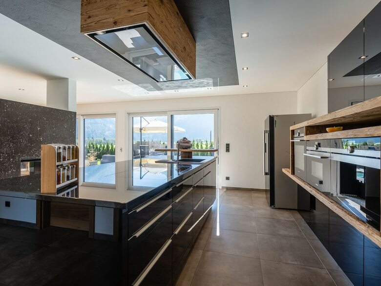Deluxe Chalet In Neukirchen With Pool & Panoramic Views