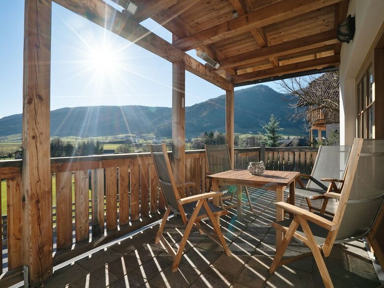 Opulent Chalet In Mauterndorf With Whirlpool & Sauna