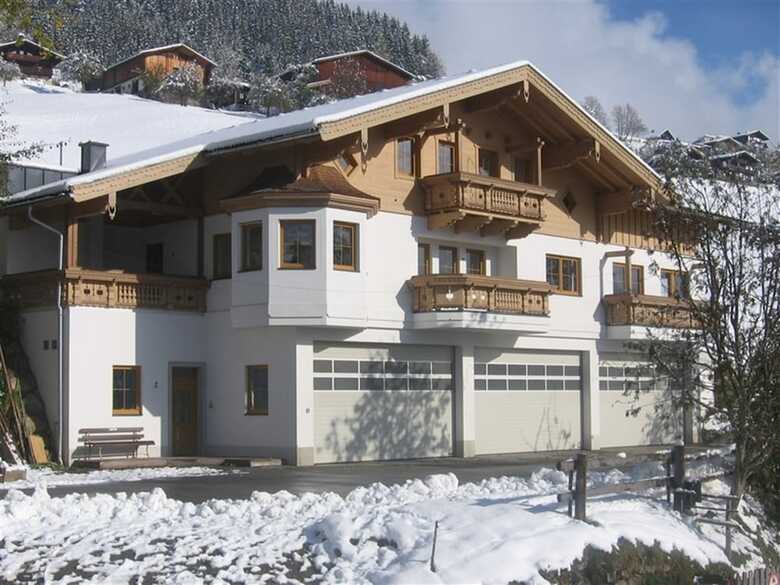 Spacious Villa With Sauna In Mittersill
