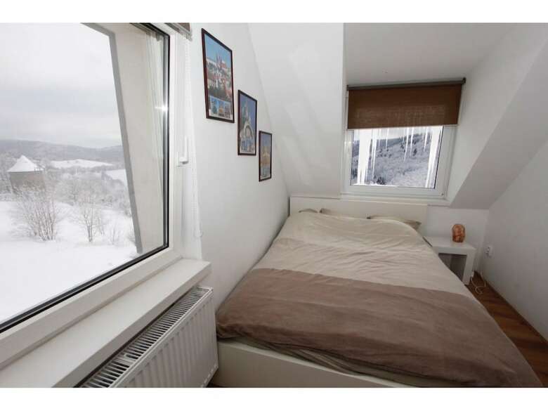 Peaceful Holiday Home In J�chymov With Private Garden