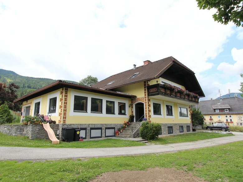 Modern Apartment In Sankt Michael Im Lungau With Pool