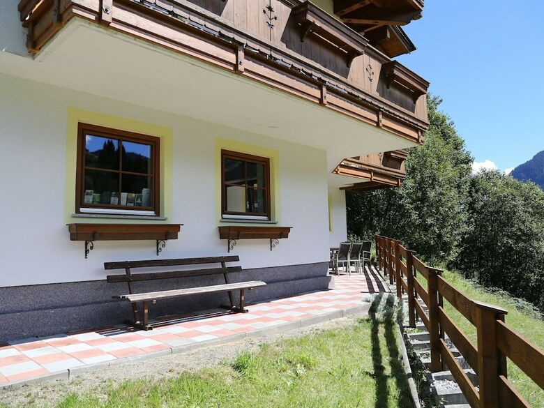 Luxurious Holiday Home In Saalbach-hinterglemm With Barbecue