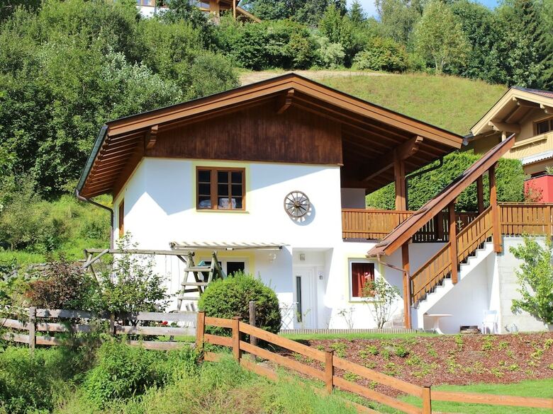 Luxurious Holiday Home In Saalbach-hinterglemm With Barbecue
