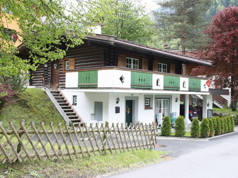 Spacious Apartment In Saalbach-hinterglemm Near Ski Area