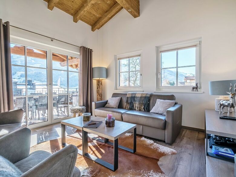 Apartment In Piesendorf Near The Lake