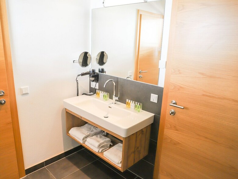 Apartment In Piesendorf Near The Lake