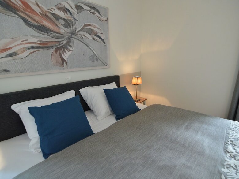 Luxurious, Charming Accommodation With Sauna And Recreation Room