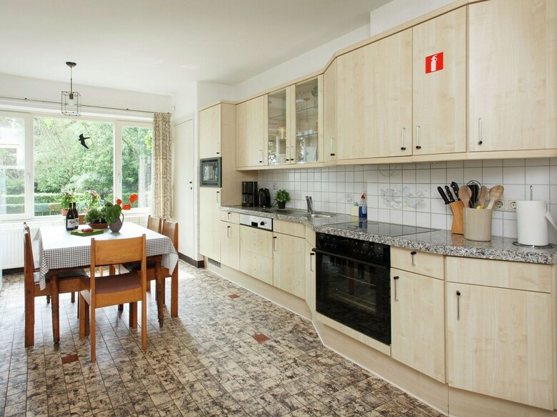 Luxurious, Charming Accommodation With Sauna And Recreation Room