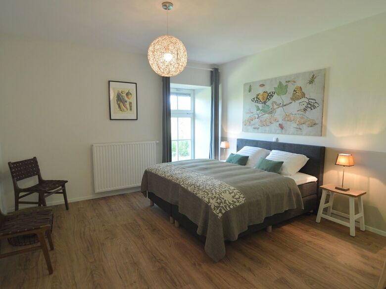 Luxurious, Charming Accommodation With Sauna And Recreation Room