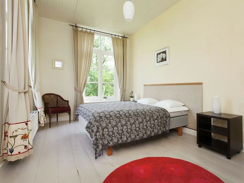 Luxurious, Charming Accommodation With Sauna And Recreation Room