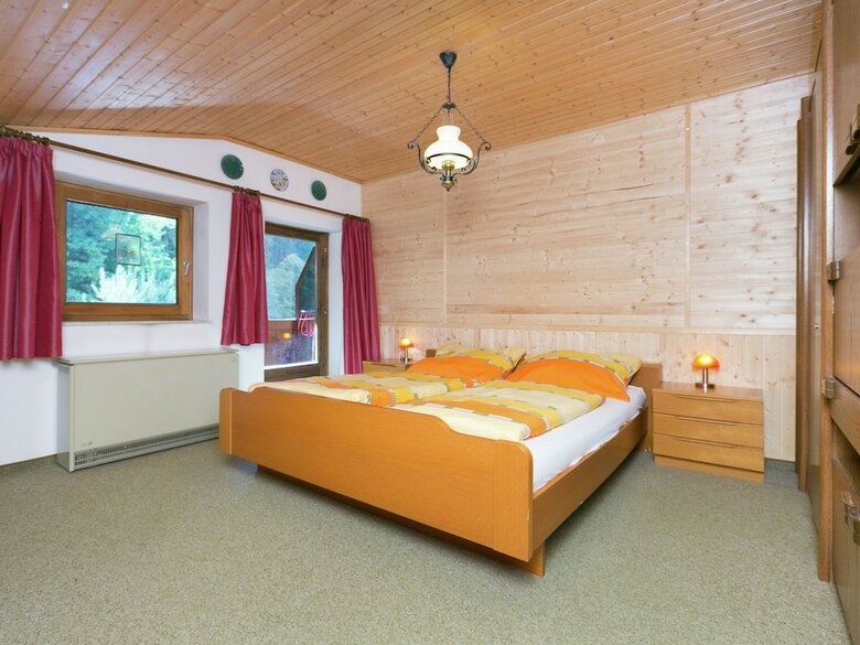 Spacious Apartment With Garden In Salzburg