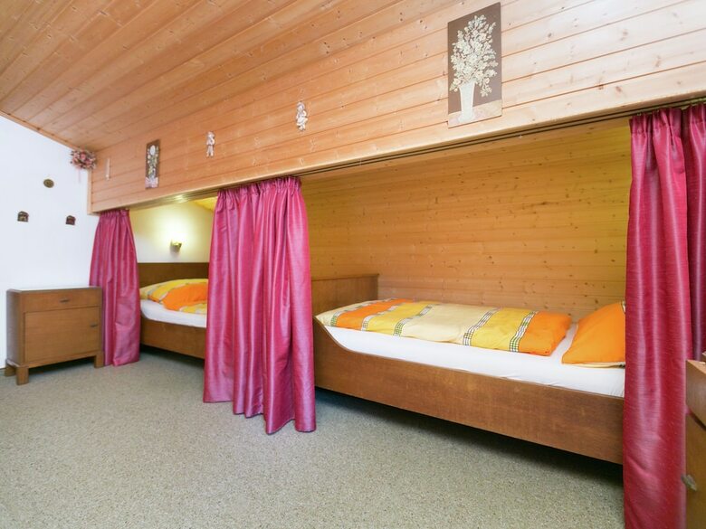 Spacious Apartment With Garden In Salzburg