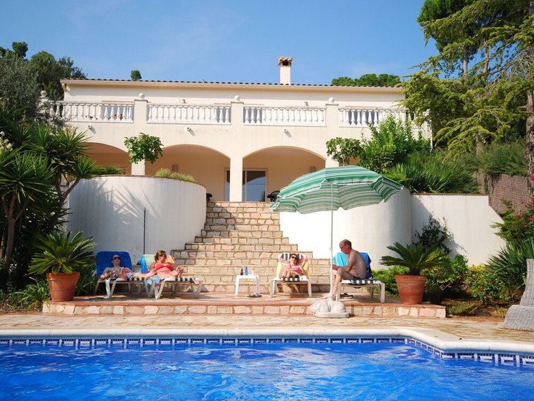 Premium Villa In Calonge With Swimming Pool