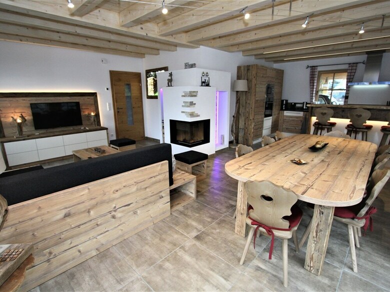 Chalet In Sankt With Artistic Interiors & Ski Piste View