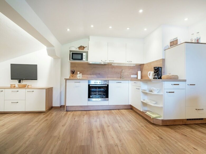 Spacious Apartment In Leogang In Ski Area