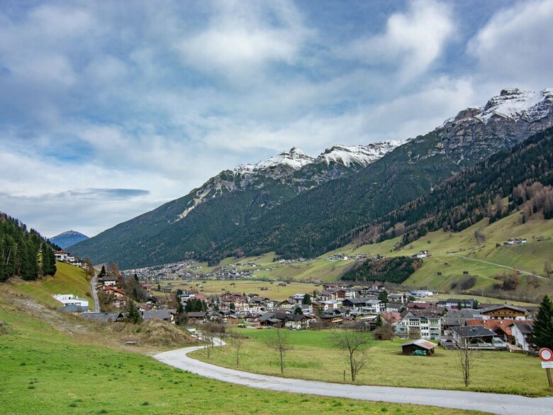 Contemporary Apartment In Kampl Near Ski Area
