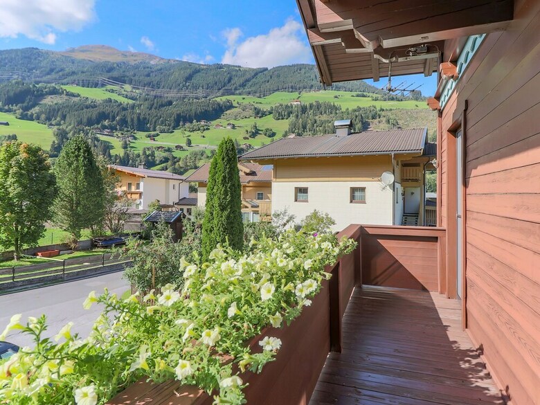 Modern Apartment In K�nigsleiten Near Swimming Pool