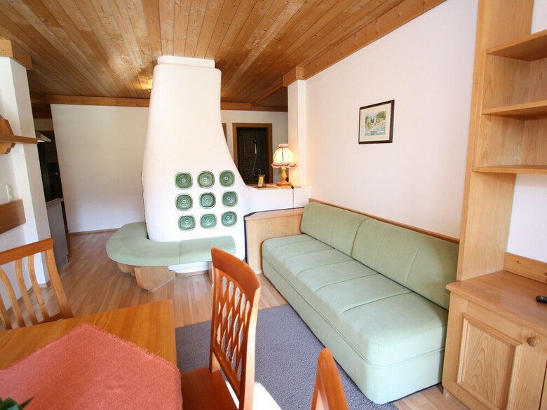 Peaceful Apartment In Hinterglemm With Camping Cot