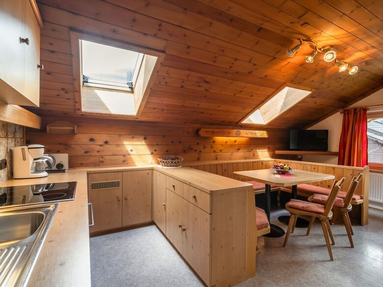 Cozy Apartment In Tyrol With Balcony