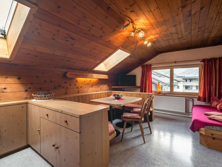 Cozy Apartment In Tyrol With Balcony