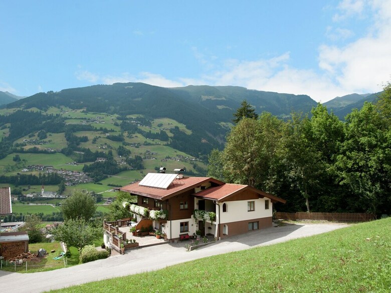 Mountain View Apartment In Ramsau Im Zillertal Ski Area