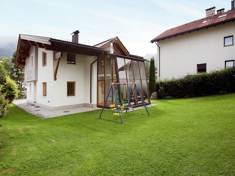 Lovely Chalet In Mayrhofen With Private Garden