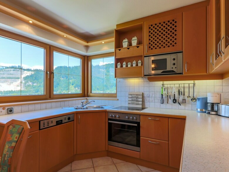 Spacious Apartment In W�rgl Tyrol Near Ski Area