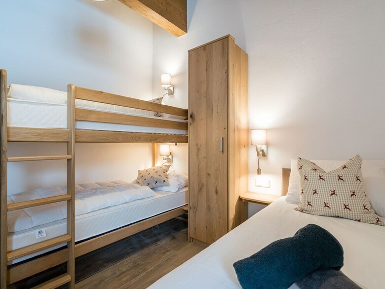 Spacious Holiday Home In Wald Im Pinzgau With Sauna