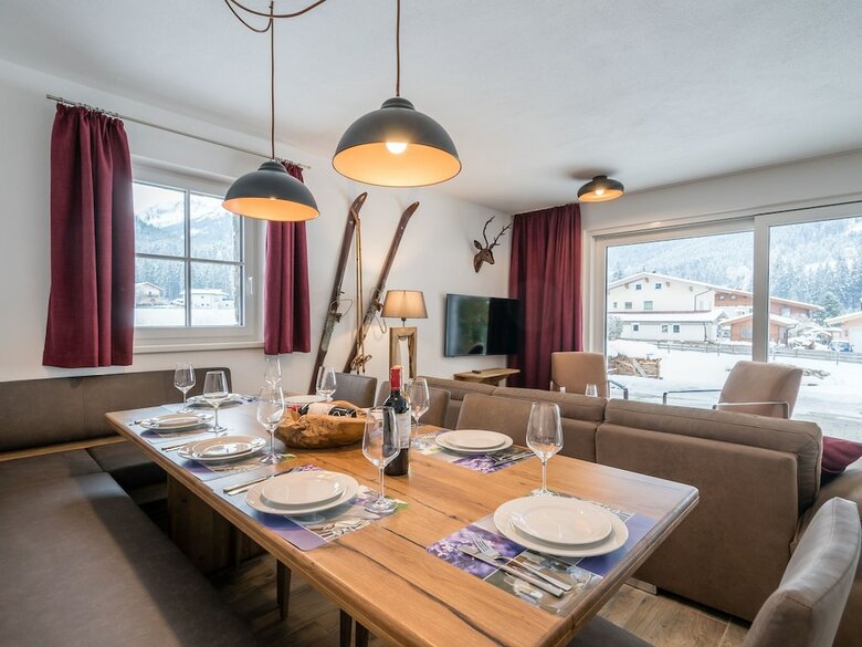 Spacious Holiday Home In Wald Im Pinzgau With Sauna