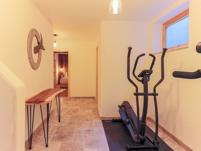 Luxurious Villa In Tyrol Near The Lake