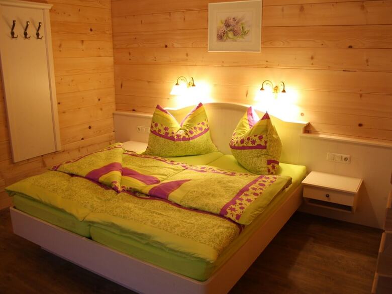 Spacious Apartment With Sauna In Leogang