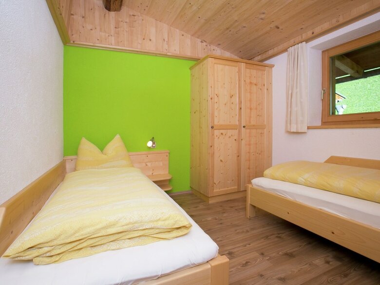 Gorgeous Chalet With Jacuzzi In Tyrol