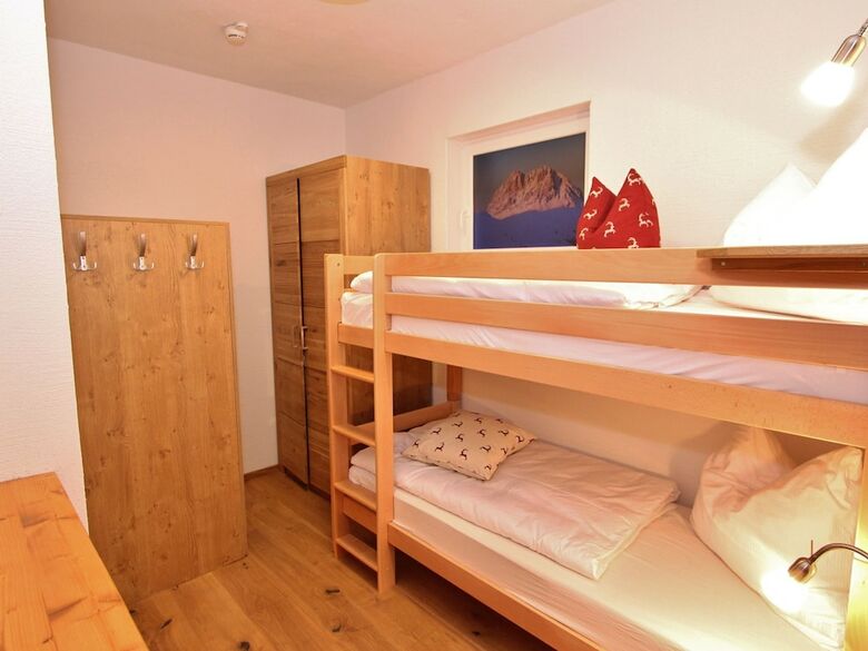 Beautiful Chalet In Wald Im Pinzgau With Sauna