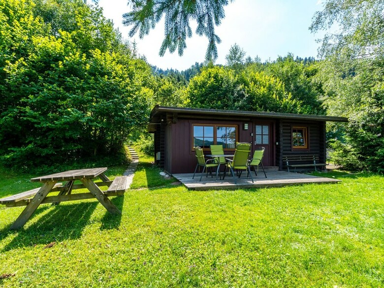 Spacious Chalet Near Ski Slopes In Worgl