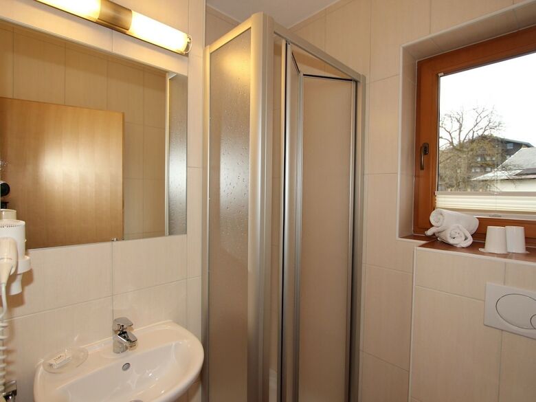 Stylish Apartment In Uderns With Balcony