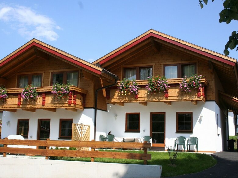 Spacious Chalet In Niederau With Sauna