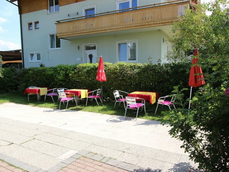 Modern Apartment With Garden In Tyrol