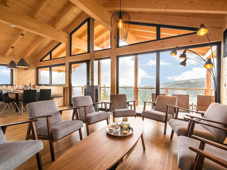 Luxurious Chalet In Klippitzt�rl With Sauna