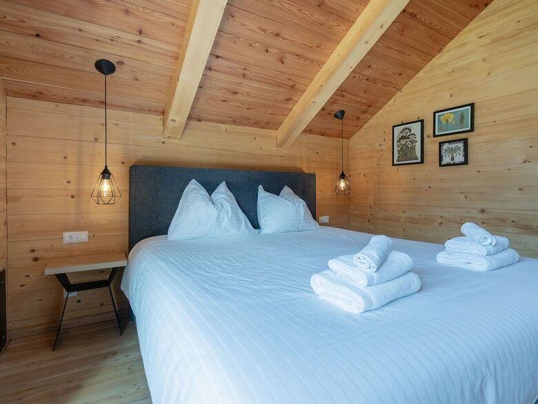 Modern Chalet In Tauplitz With Sauna