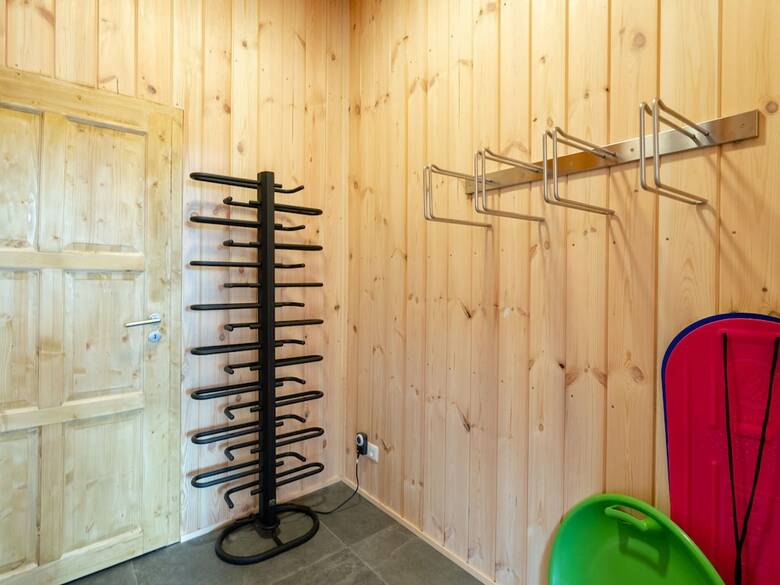 Modern Chalet In Tauplitz With Sauna